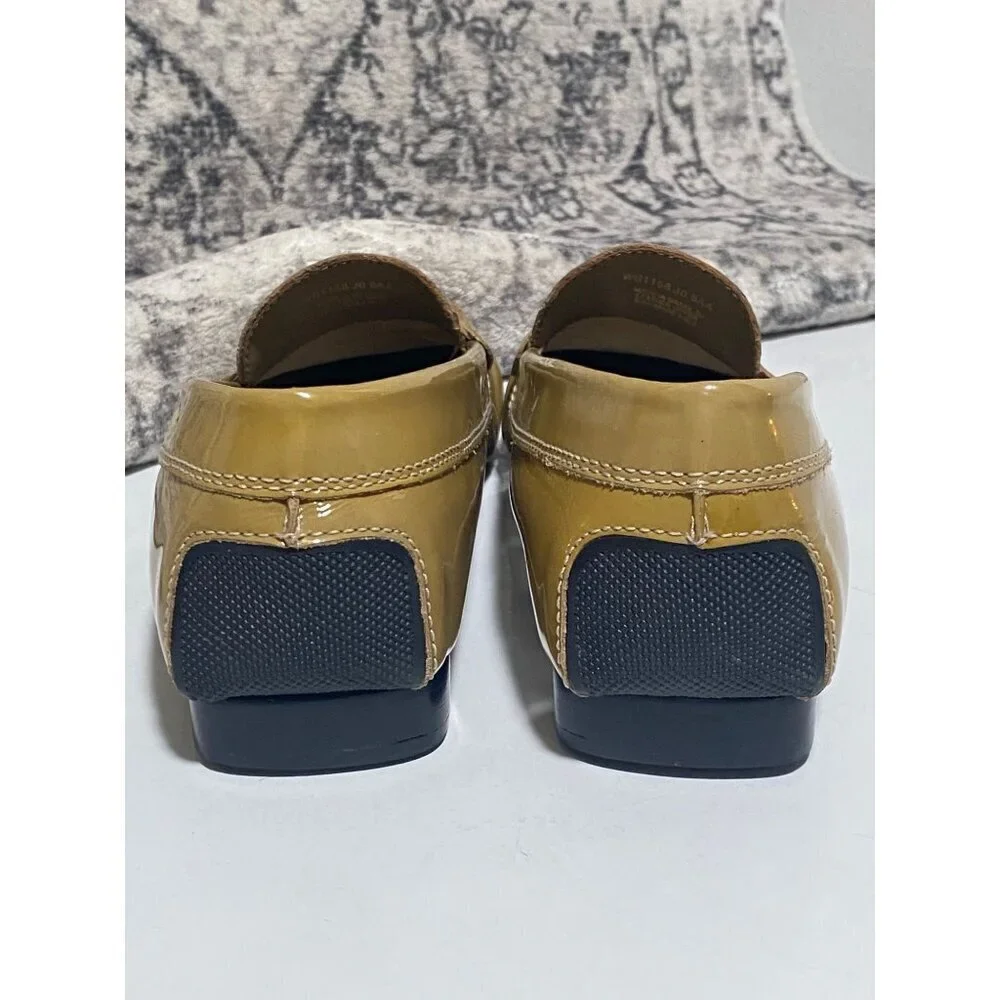Lauren Ralph Lauren Patent Leather Loafer in Tan Size 8AA